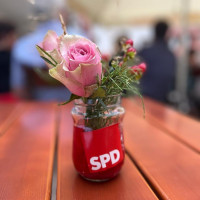 Kleine SPD Blumenvase
