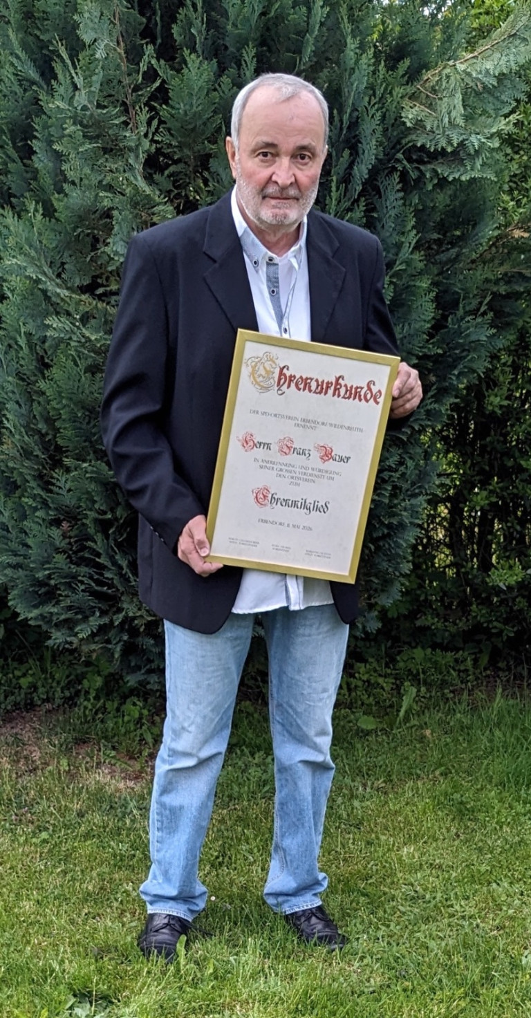 SPDler durch und durch – Franz Bauer wird Ehrenmitglied des SPD Ortsvereins Ebendorf-Wildenreuth